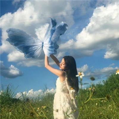 某影后之女被曝校园霸凌，72小时时装周T台画面流出